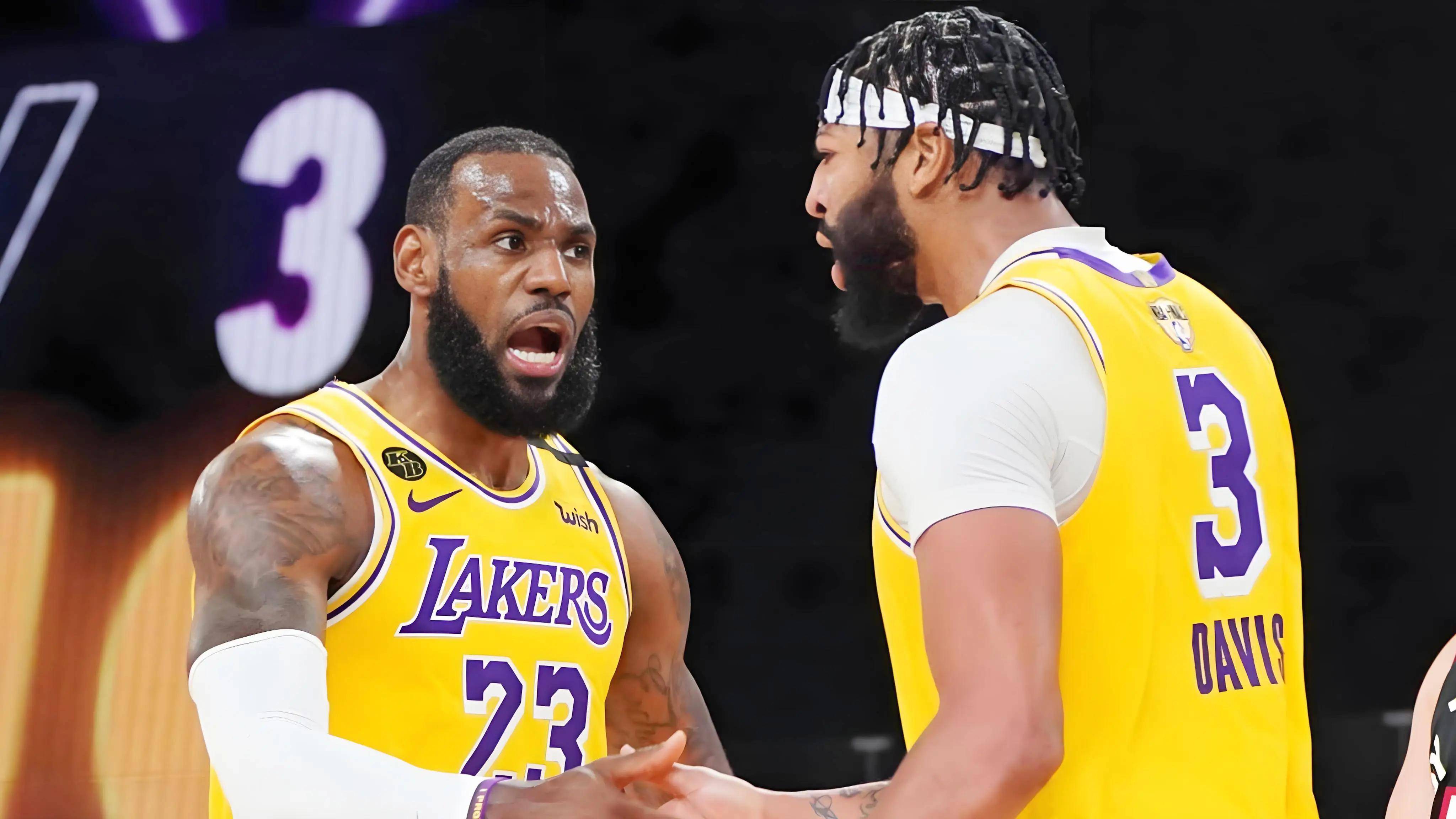 美国NBA聚焦重点对决，球员表现引人注目的简单介绍