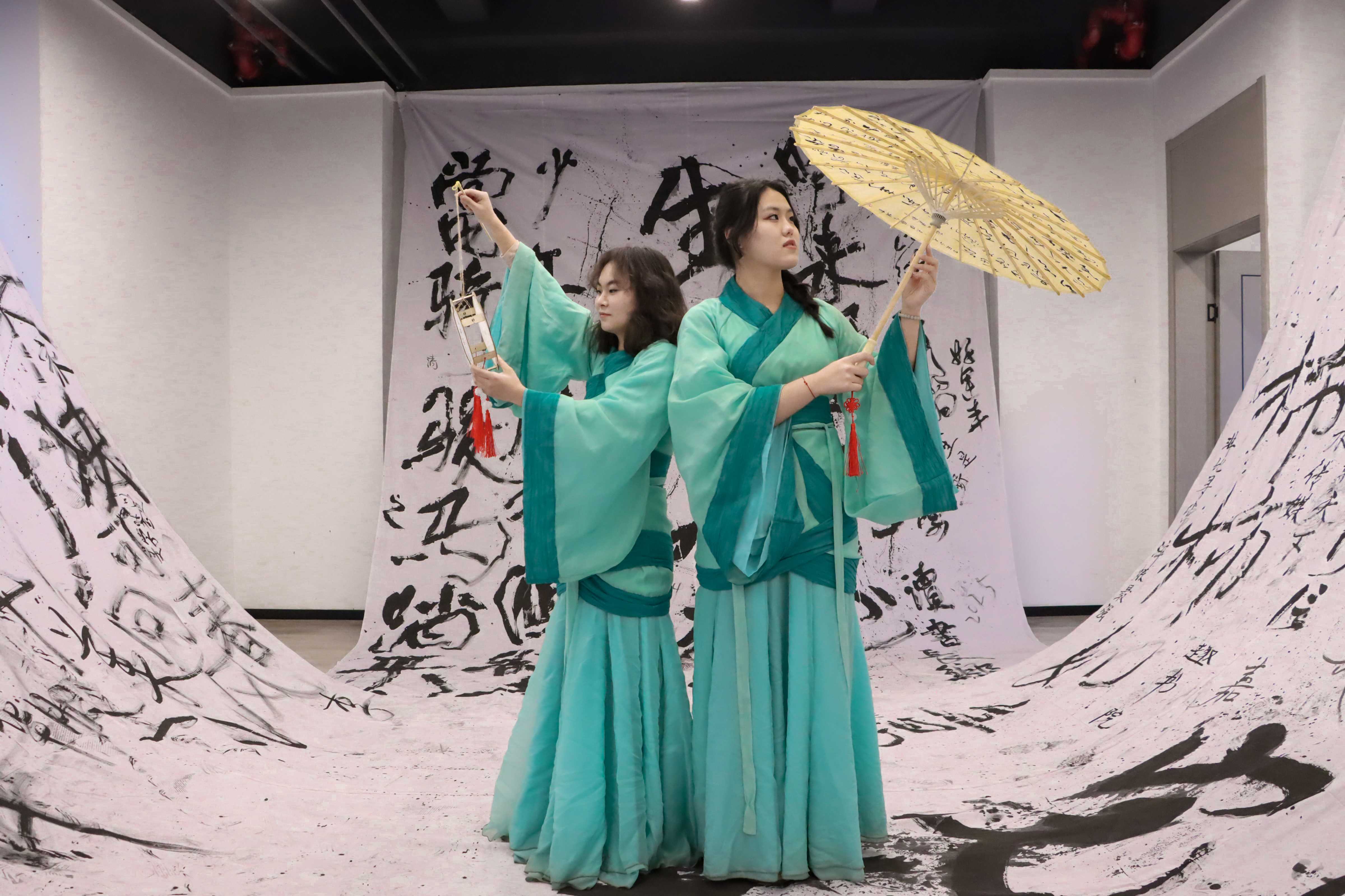 国际比赛场上掀起一波波热潮 