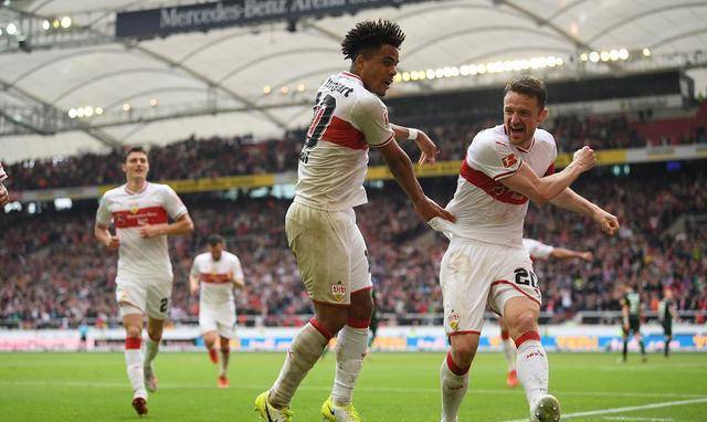 关于法兰克福新援表现出色，球队整体实力有所提升的信息