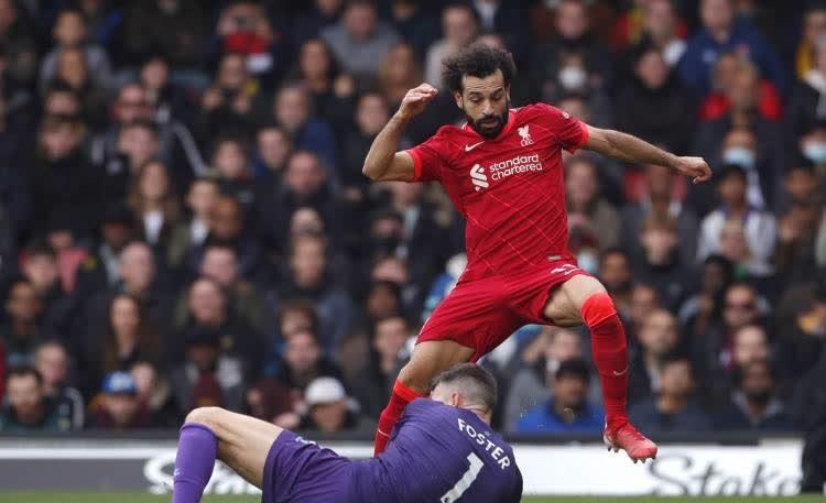 利物浦重返巅峰，萨拉赫连破两关联赛痛击对手的简单介绍